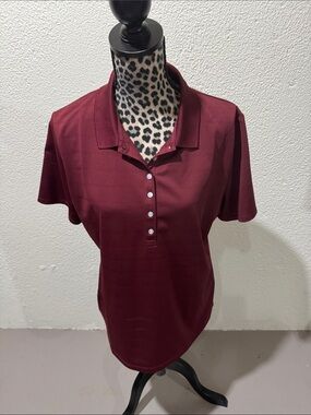 Callaway Women's Button-Down Polo in Burgundy. DR